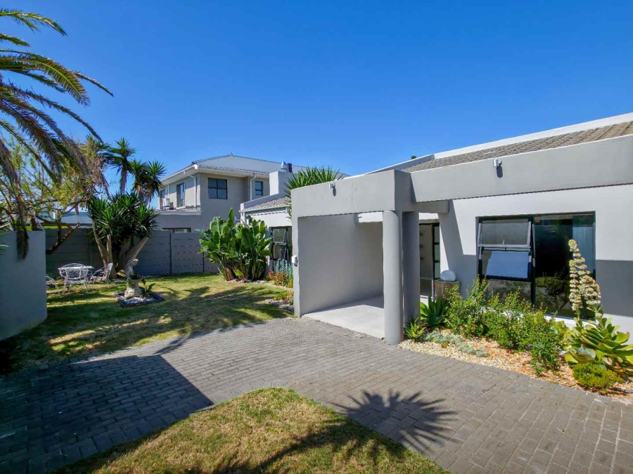 3 Bedroom Property for Sale in Blouberg Sands Western Cape